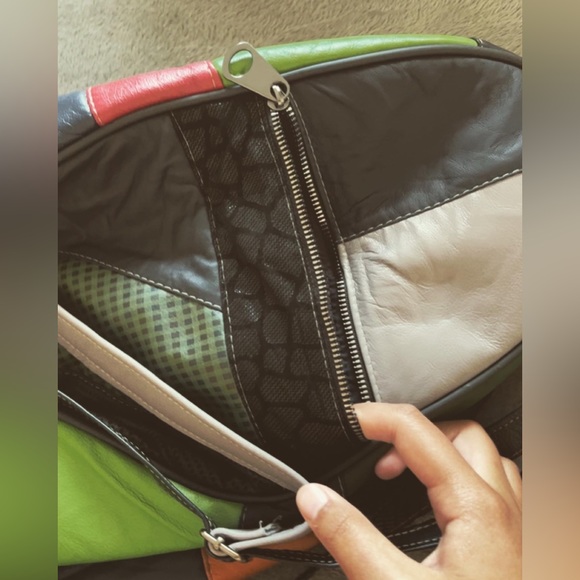 Color Block Your Outfit with this Stylish Multi-Color Bag - Picture 6 of 8